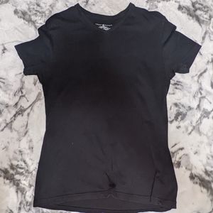 Tommy Hilfiger Medium Men T-shirt. Slim Fit